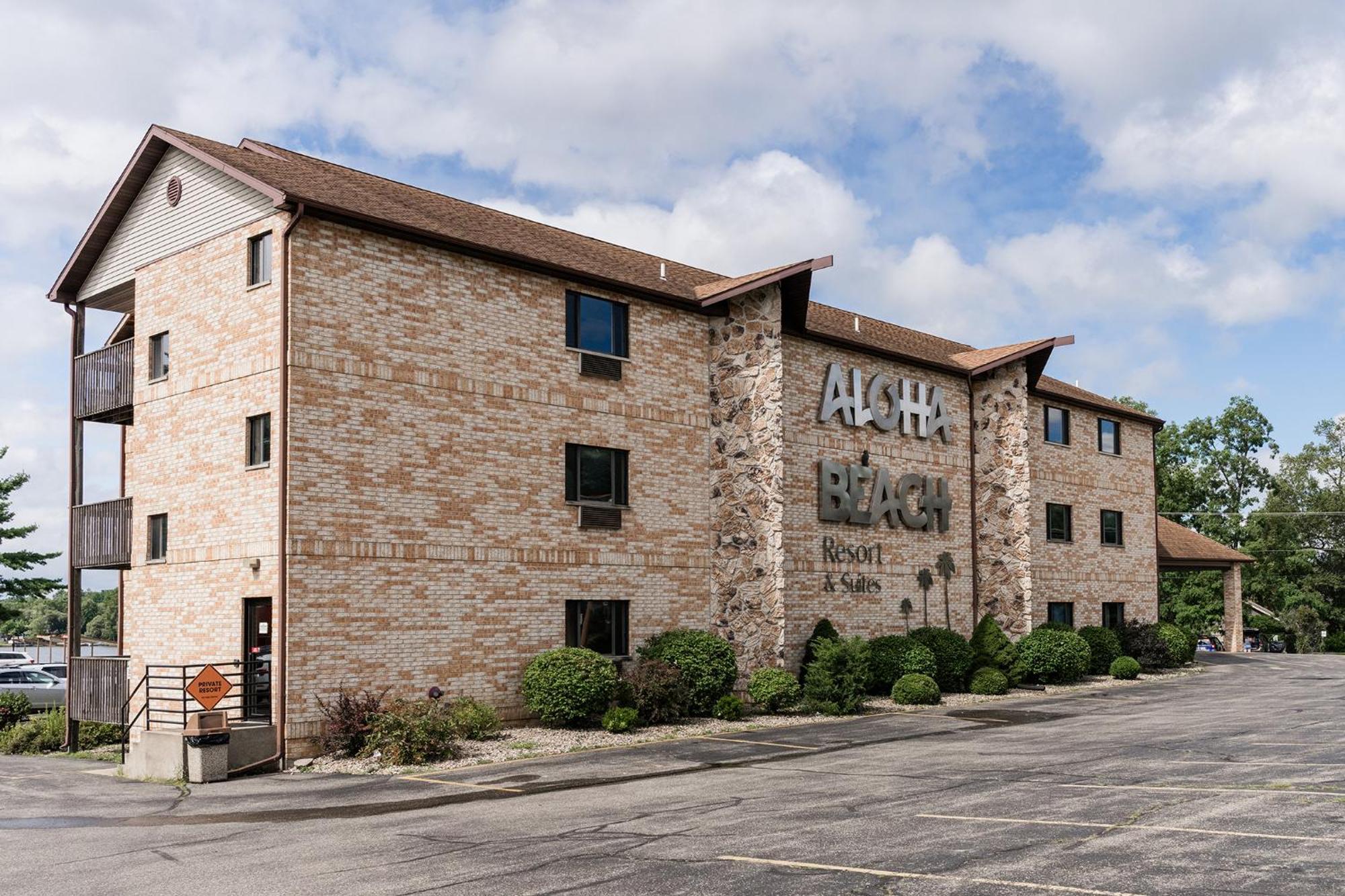 Aloha Beach Resort Wisconsin Dells Exterior photo